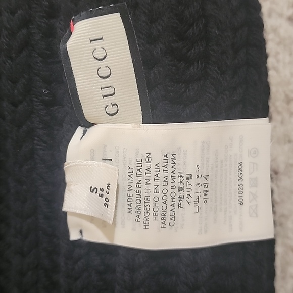 Gucci Black Wool Puff Beanie Winter Cap Hat Sz. S (stretchy) - Picture 3 of 6
